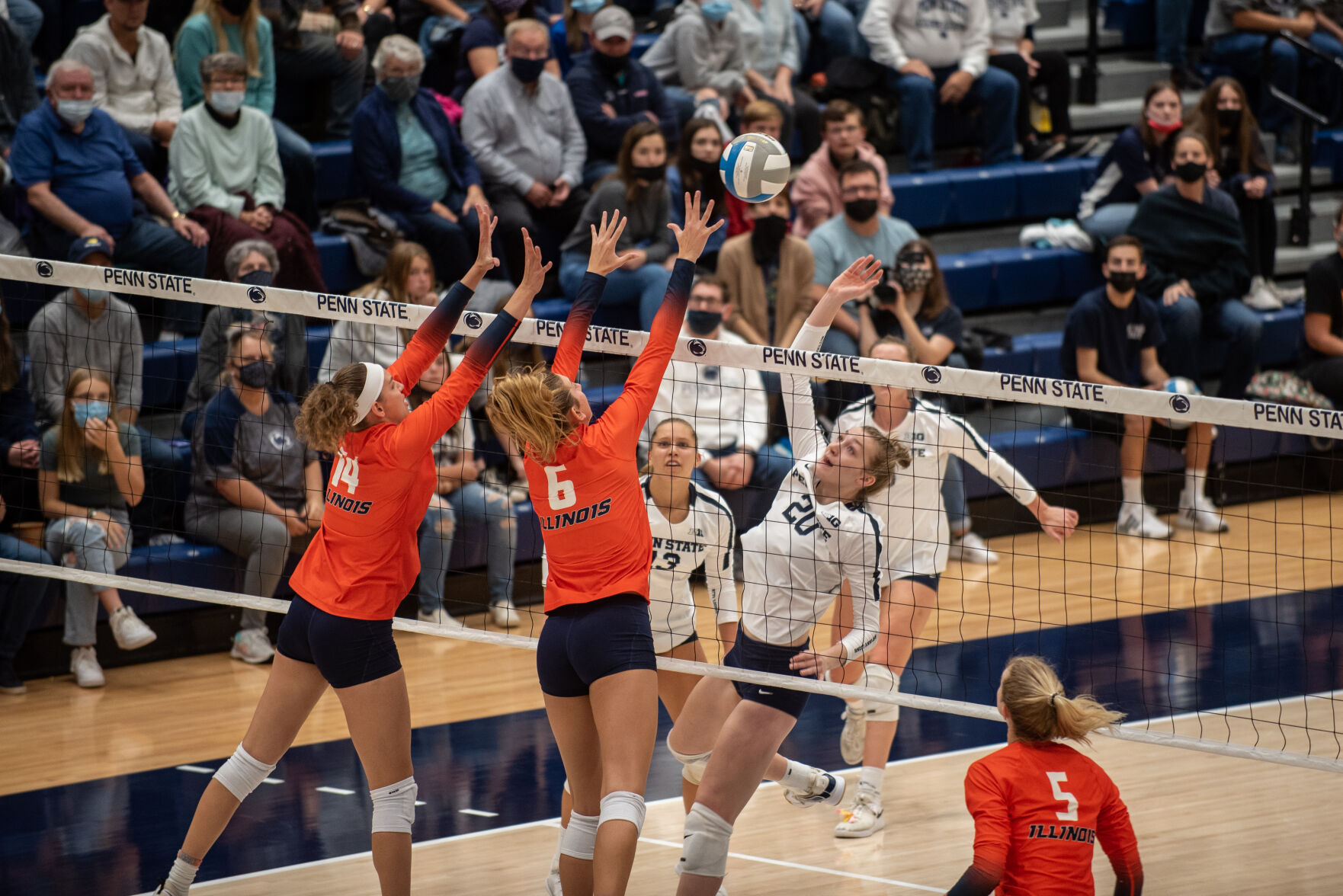 Penn State women's volleyball vs. Illinois